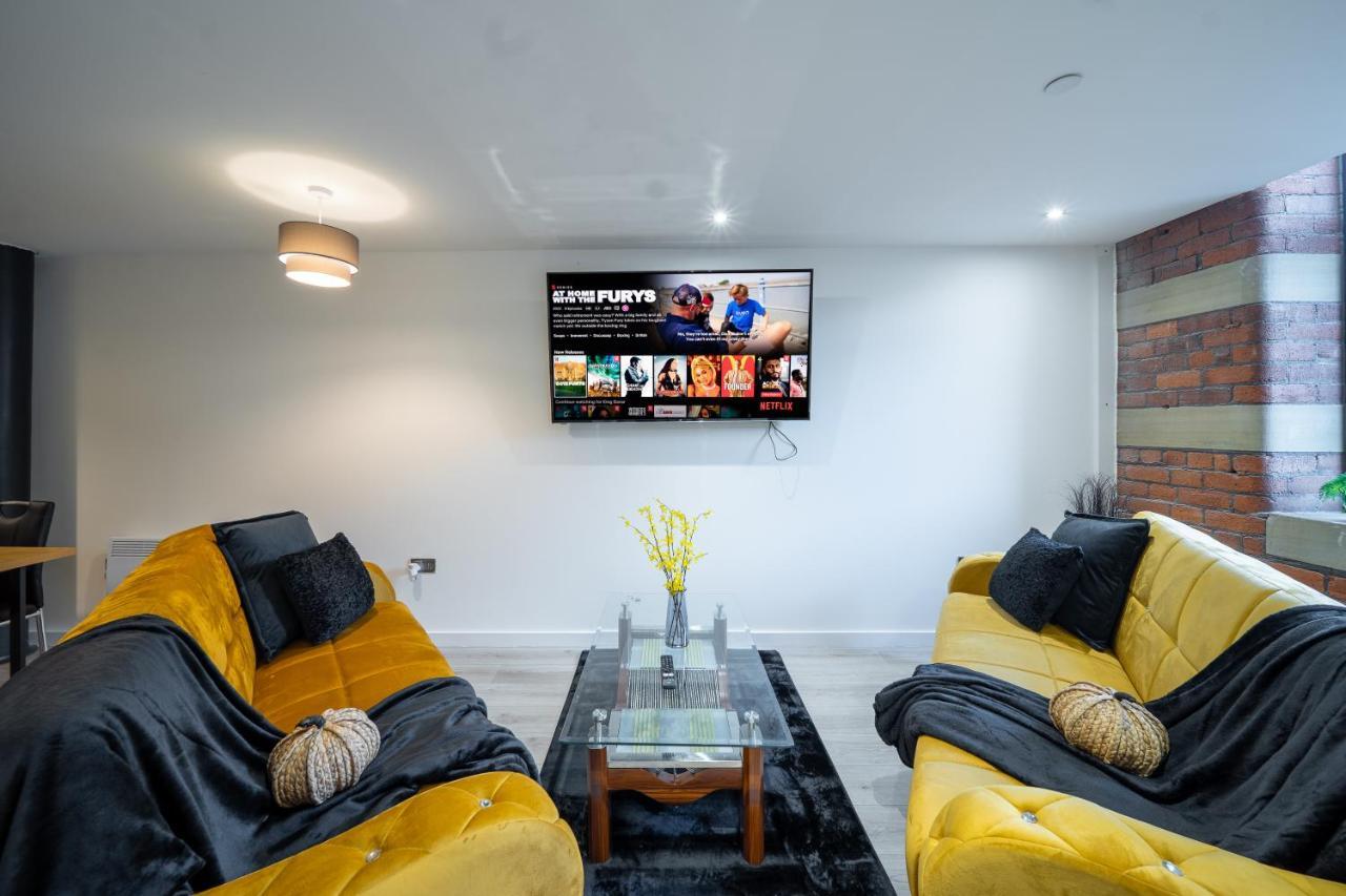 Bv Spacious 1-Bedroom Apartment Close To Town Center - Sleeps 6 แบรดฟอร์ด ภายนอก รูปภาพ